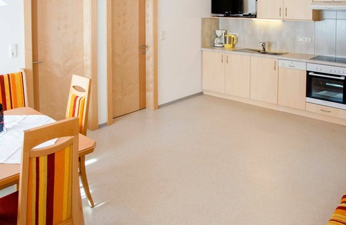 Kappl Villa | Lovely apartment in villa for 17 people with WIFI, TV and terrace