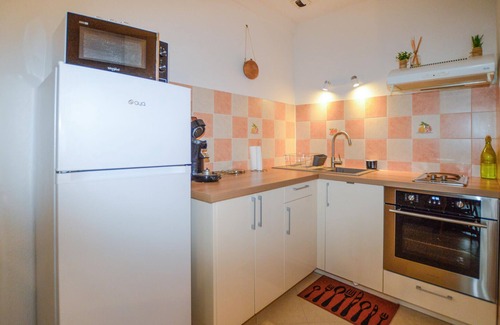 Calcatoggio Apartment | Lovely apartment in Calcatoggio