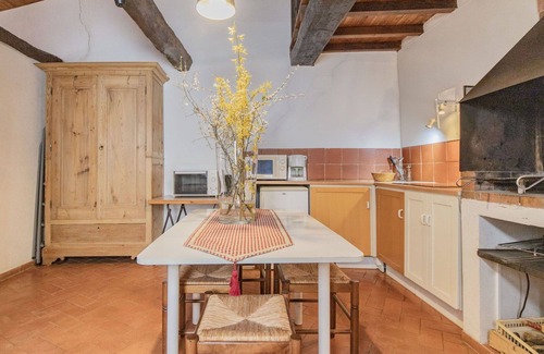 Puimichel Villa | Lovely apartment in villa for 4 people with WIFI, patio, pets allowed and panoramic view