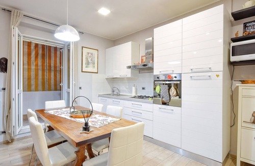 Marassi Apartment | Lovely apartment in Genova with WiFi
