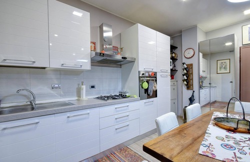 Marassi Apartment | Lovely apartment in Genova with WiFi