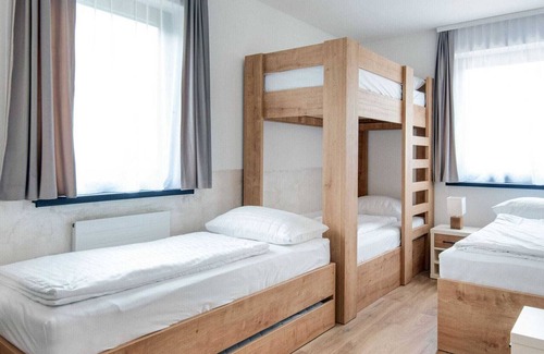 Jochberg Apartment | Lovely Apartment in Jochberg with Balcony