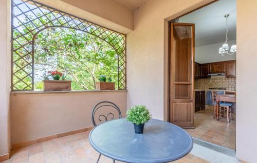 Montone Apartment | Lovely Apartment In Montone With Wifi