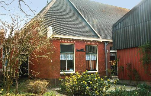 Saaxumhuizen Apartment | Lovely Apartment In Saaxumhuizen