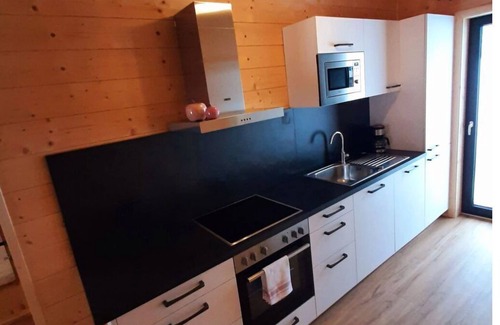 Jenig House | Lovely apartment in villa for 5 people with WIFI, TV, terrace, pets allowed and panoramic view