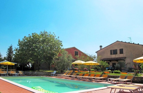 Lajatico Villa | Lovely apartment in villa for 4 guests with pool, WIFI, TV and patio