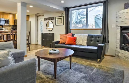 Seattle Apartment | Lovely apartment in vibrant Seattle
