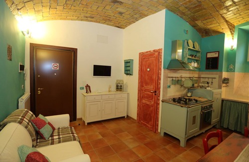 Aventine Apartment | Lovely apartment in vintage building nearby Circus Maximus