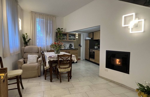 Pantai Apartment | Lovely apartment for 4 guests with A/C, WIFI, TV and patio