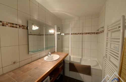 Meribel-Mottaret Apartment | LOVELY APARTMENT JUST A STONE'S THROW FROM THE SLOPES