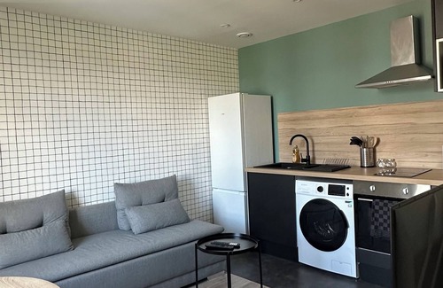 Rouen Apartment | Lovely apartment with WiFi in charming Rouen