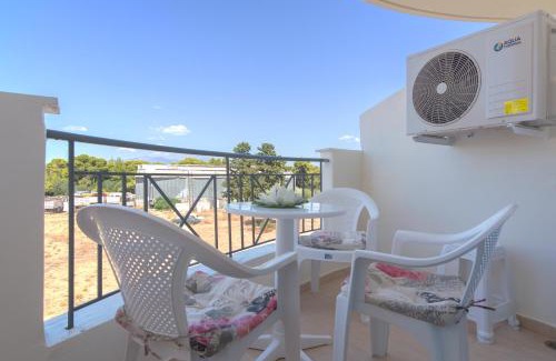 Xylokastron Apartment | Lovely Apartment Xylokastro 2nd Floor