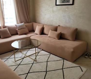 Miramar Apartment | Lovely Appart, terrace, opposite the beach
