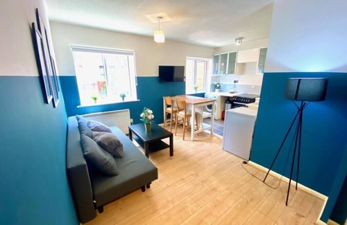 Leeds City Center Apartment | Lovely Apt in City Centre Leeds with free parking