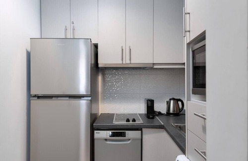 Athens City Centre Villa | Lovely Athens Apartment | 2 Bedrooms | Apartment Seigi | Ideally Situated in.