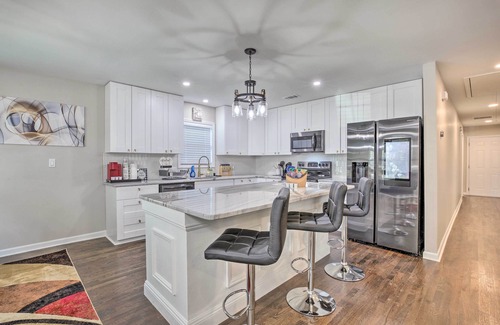 Pittsburgh House | Lovely Atlanta Home < 3 Mi to State Farm Arena!