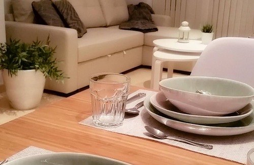 Sagunto Apartment | Lovely Beachside Apartment with Free Wifi and All Amenities