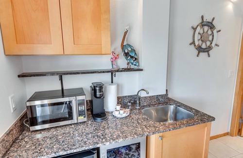 Palm Coast Condo | Lovely Cabana Condo w/Balcony in European Village | Close To The Beach, Restaurants & Golfing