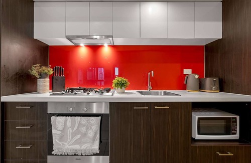 Melbourne Central Business District Apartment | Lovely City Escape with 2 Bedrooms, 2 Bathrooms Unit in Melbourne Central