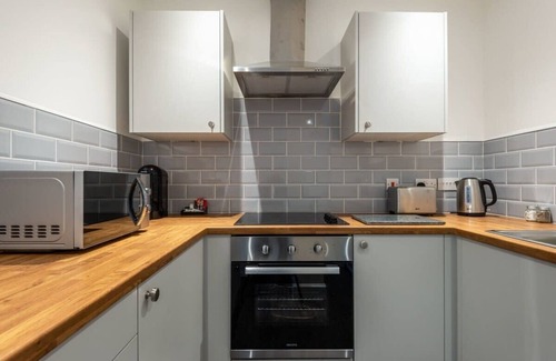 Leeds Apartment | Lovely Compact 1 Bed Apartment in Leeds