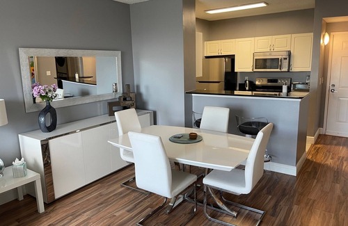 Grandview Heights Condo | Lovely condo in the heart of downtown Cityplace