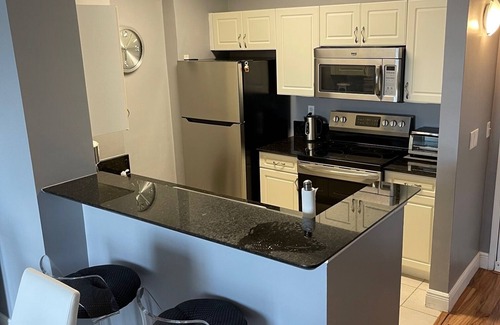 Grandview Heights Condo | Lovely condo in the heart of downtown Cityplace