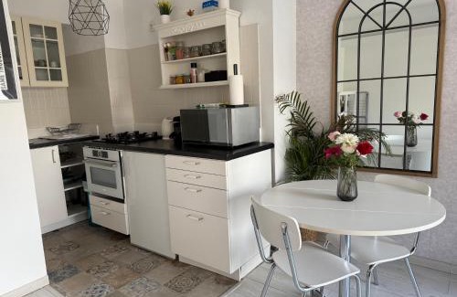 Upper Town Apartment | Lovely condo next to European Area