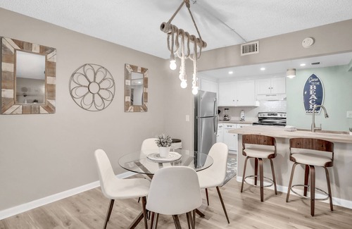 Saint Augustine Shores Condo | Lovely condo with pools, tennis, central AC, & washer/dryer - snowbird-friendly