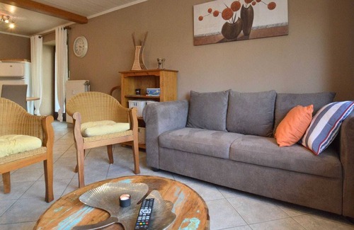 Walk Cottage | Lovely Cottage in Waimes near the Lake