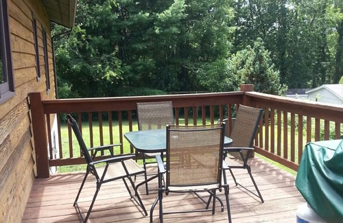 Asheville House | Lovely cottage in West Asheville. Hot Tub. Pool open for SUMMER!