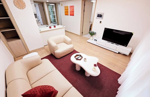 Yeoksam Apartment | lovely cozy apartment&extraordinary space of Seoul Gangnam [min 30day stay only]