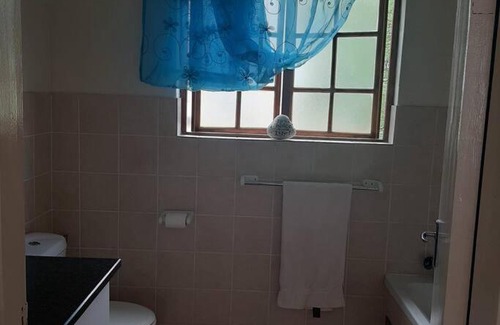 Pretoria Apartment | Lovely & Cozy Studio Unit with Carport!