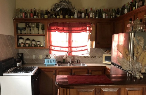 Saint John Parish House | Lovely Creative Getaway in the Heart of Paradise