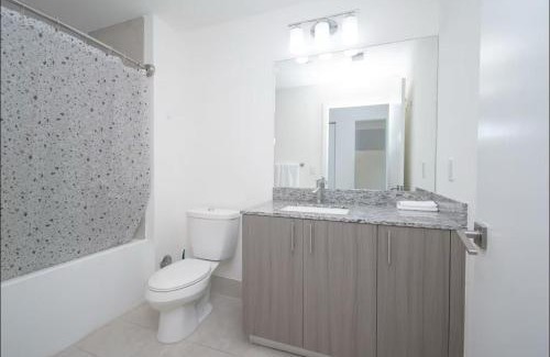 Doral Apartment | Lovely Downtown Doral