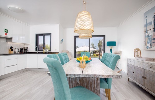 Manta Rota House | Lovely elegant 4 bed, 4 bath frontline house with stunning sea views and pool