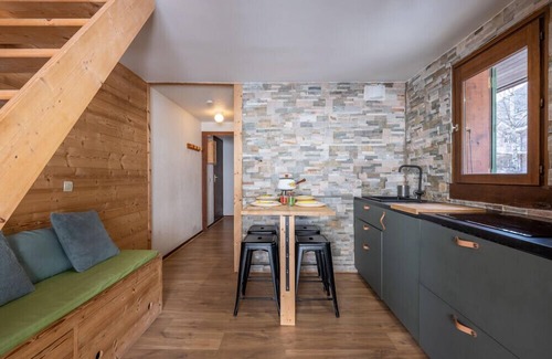 Chamonix City Centre Apartment | Lovely family nest for mountain vacations