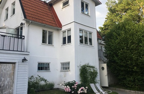 Alta House | Lovely family friendly villa close to a lake and Stockholm City