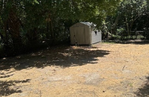 Northside Ski Chalet | LOVELY FAMILY HOUSE WITH LARGE GARDEN JACKSONVILLE