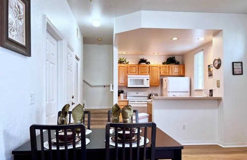 Venetian Bay Villages House | Lovely Family Town home in Great Location
