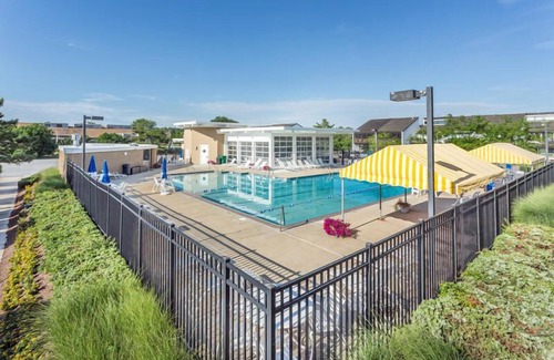 North Shores House | Lovely five bedroom home located in the North Shores area of Rehoboth