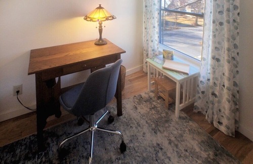 Greenfield Apartment | Lovely Greenfield Apartment
