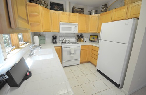 Aspen House | Lovely Guest House, Quiet Location