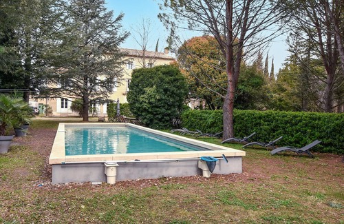 Entraigues-sur-la-Sorgue House | Lovely home in Entraigues-sur-la-Sorg