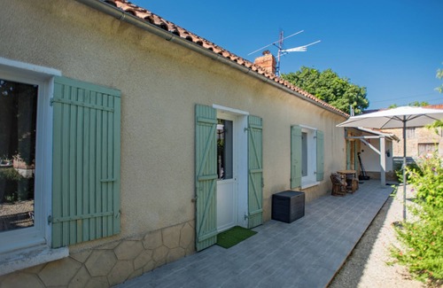 Sarlat-la-Caneda House | Lovely holiday home with private pool and views
