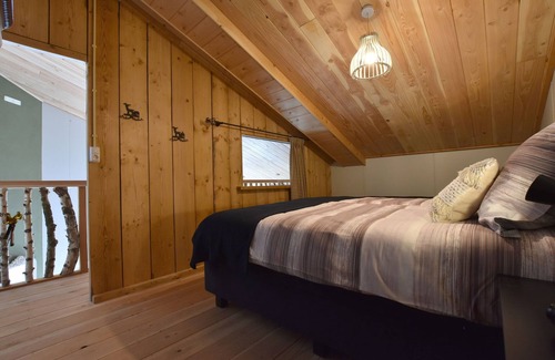 Nistelrode House | Lovely Holiday Home in Nistelrode near Lake