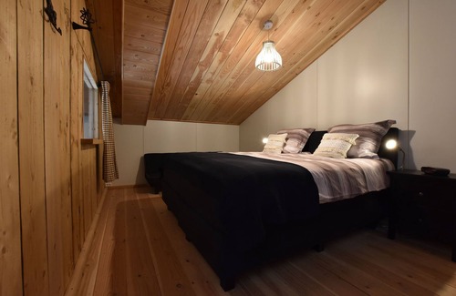 Nistelrode House | Lovely Holiday Home in Nistelrode near Lake