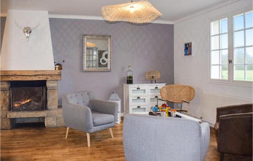 Pleherel-Plage-Vieux-Bourg House | Lovely Home In Sables Dor Les Pins