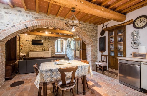 San Macario In Monte House | Lovely home in Casole d'Elsa