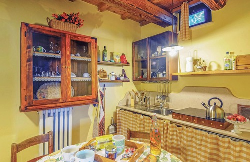 Cagli House | Lovely home in Cagli PU