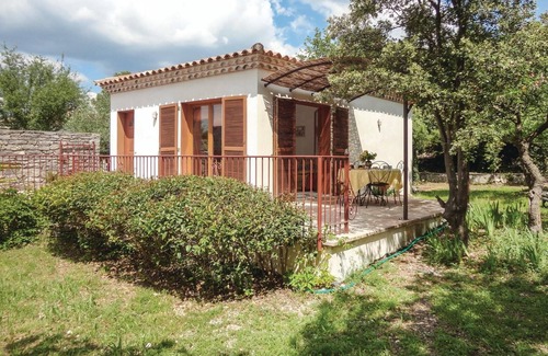 Cazevieille House | Lovely home in Cazevieille with kitchen